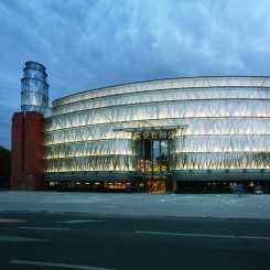 波蘭波茲南 Stary Browar購物中心二期