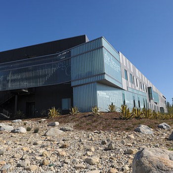 阿蘇薩太平洋大學(xué)：Segerstrom 科學(xué)中心