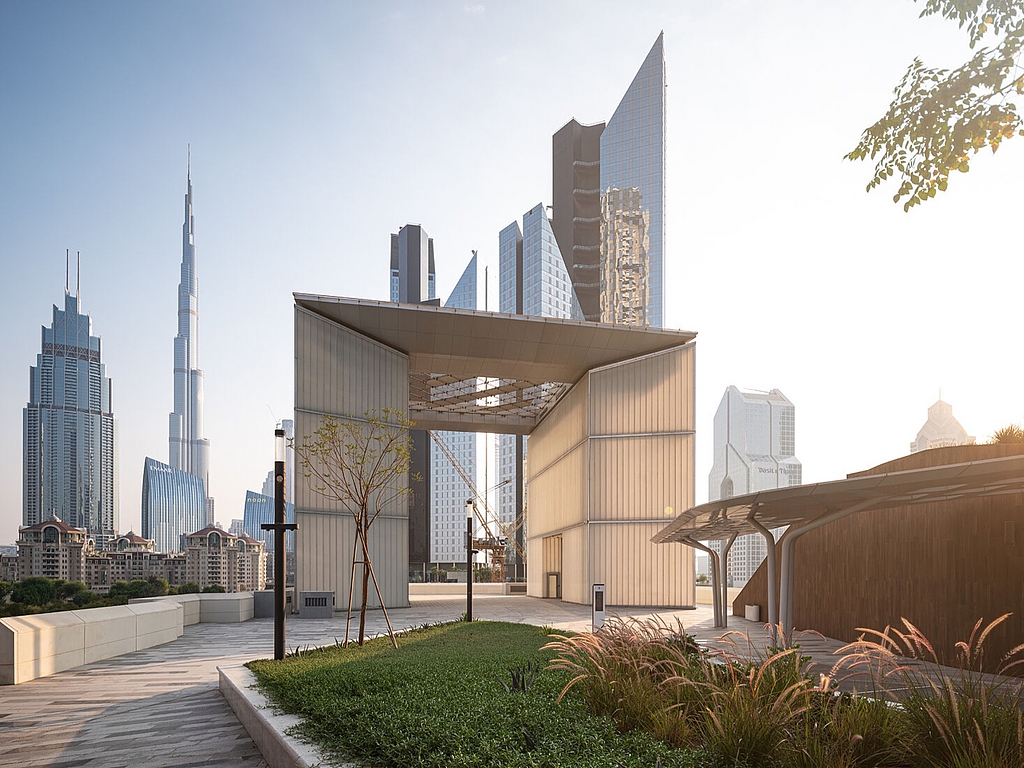 full_Project-Gate-Building-13