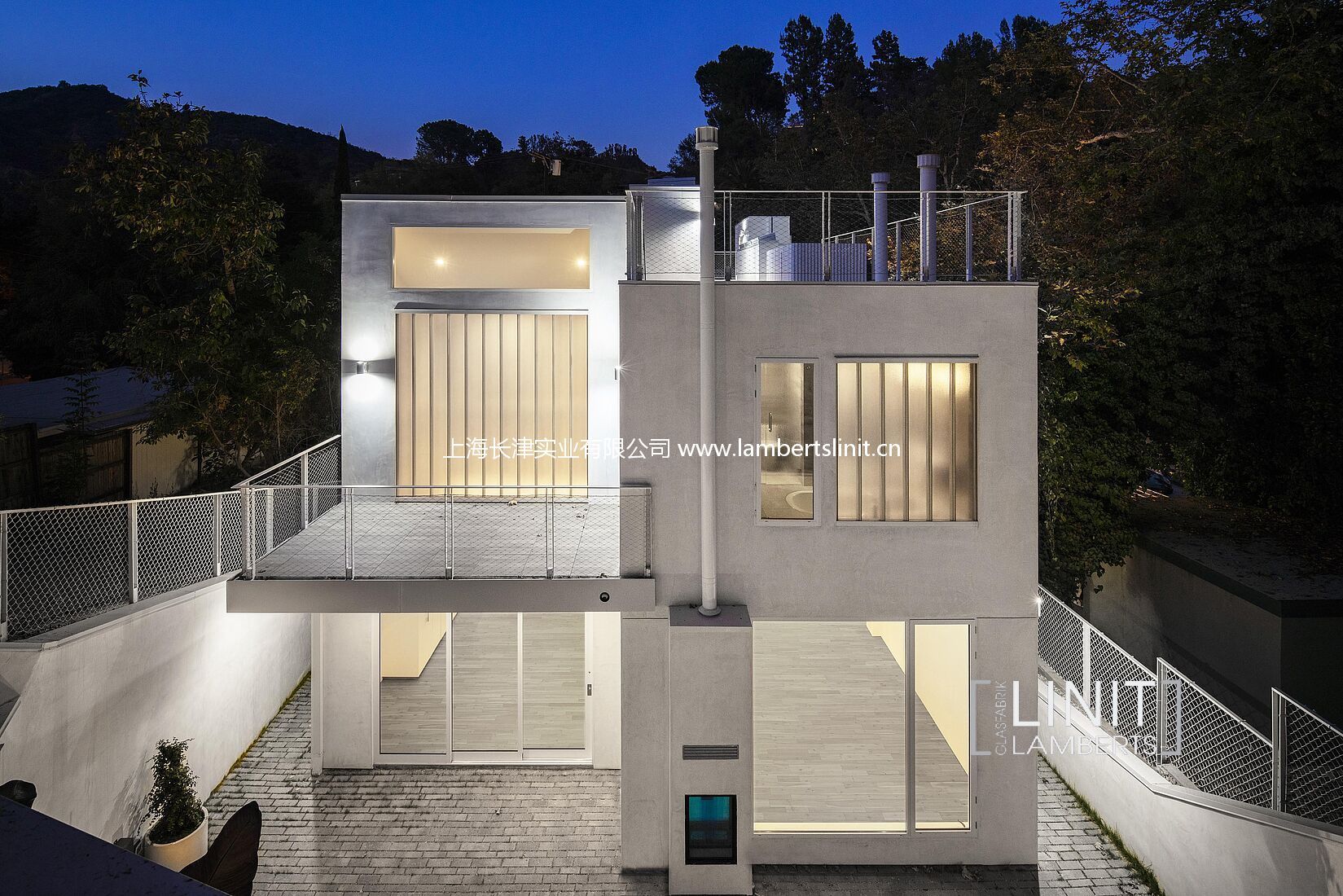 csm_1951_BeverlyGlen_LAMBERTS_001_d3997ac21a