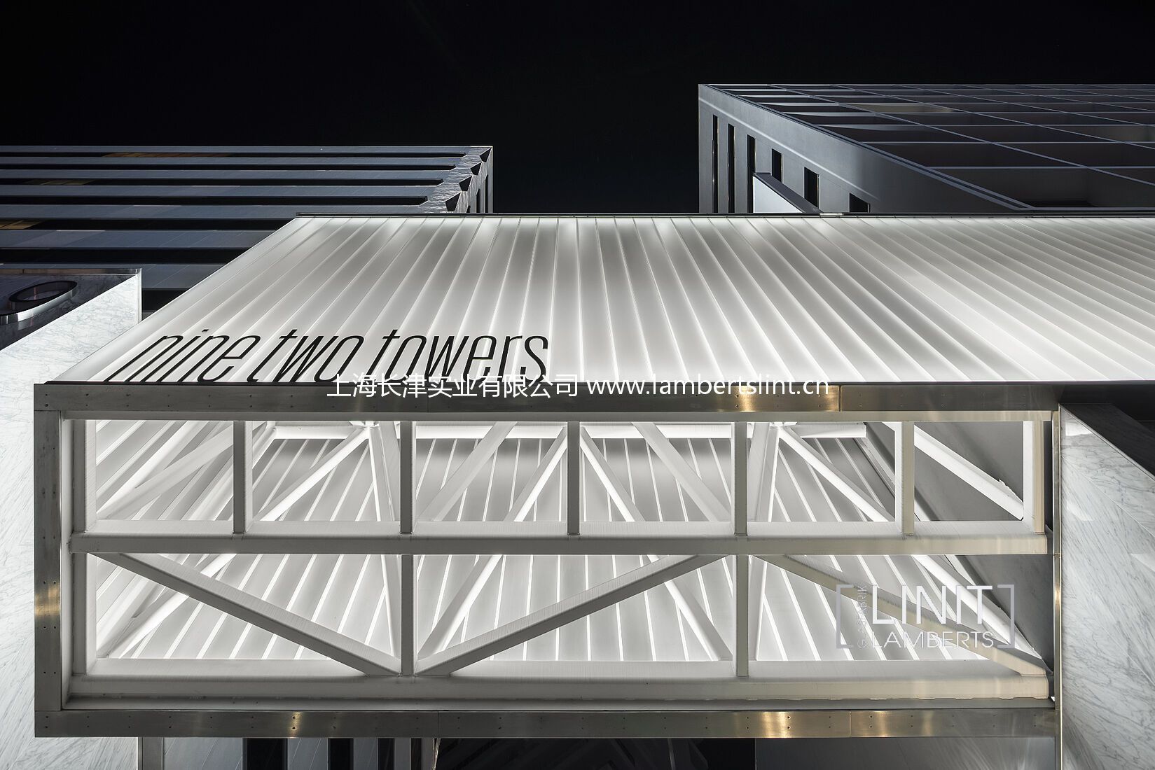 csm_9255_Sunset_Boulevard_LAMBERTS_001__54eeb28b42